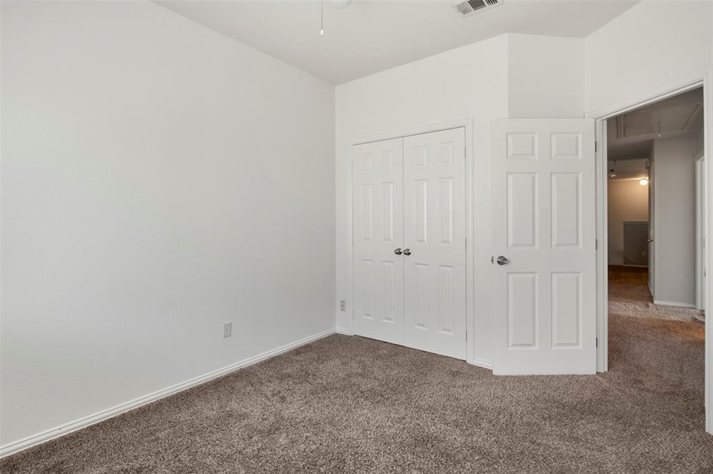 2113 Glen Manor Road Corinth, TX 76208 - Photo 33 of 36