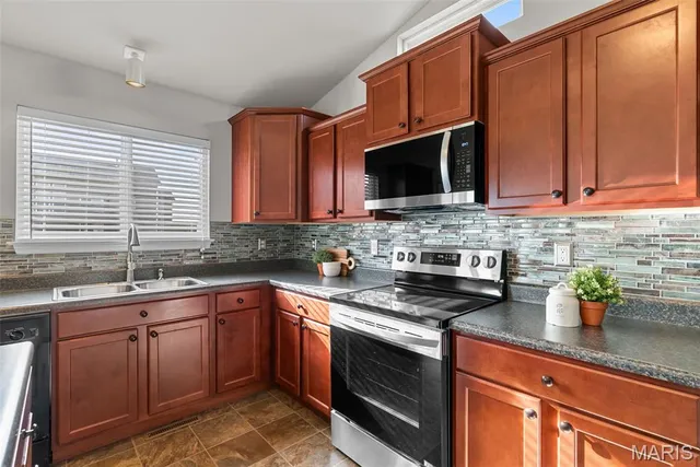 $310,000 | 237 Austin Oaks Drive, Moscow Mills, MO 63362