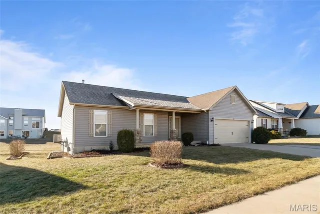 $310,000 | 237 Austin Oaks Drive, Moscow Mills, MO 63362
