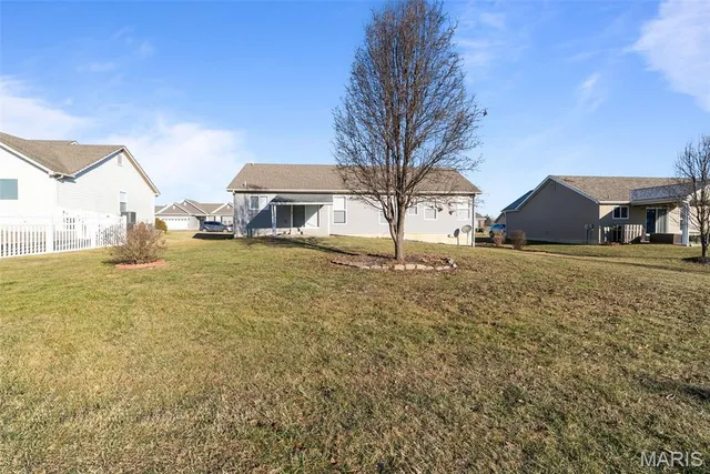 $310,000 | 237 Austin Oaks Drive, Moscow Mills, MO 63362