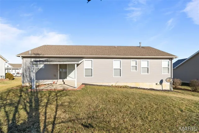$310,000 | 237 Austin Oaks Drive, Moscow Mills, MO 63362