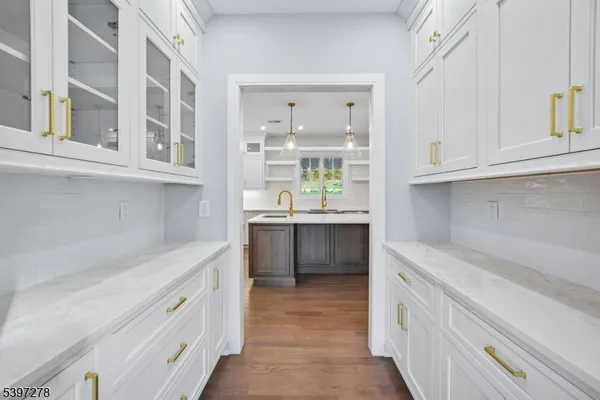 $3,480,000 | 354 Beaufort Avenue, Livingston, NJ 07039