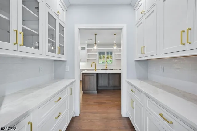 $3,480,000 | 354 Beaufort Avenue, Livingston, NJ 07039