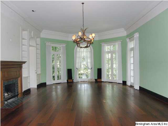 2716 Southwood Road Birmingham, AL 35223 - Photo 4 of 30