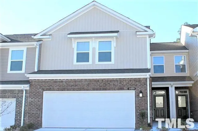 $2,495 | 1423 Glenwater Drive, Cary, NC 27519