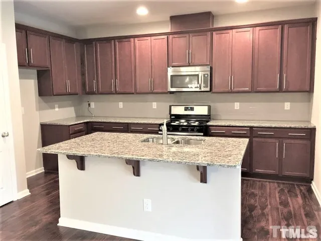 $2,495 | 1423 Glenwater Drive, Cary, NC 27519