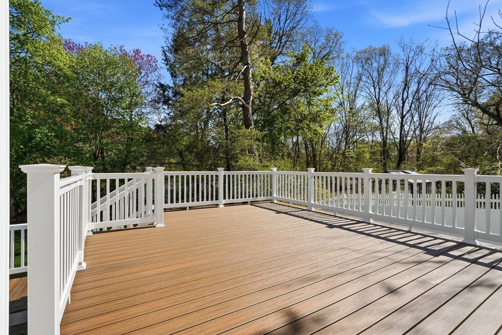 30 Redwing Road Wellesley, MA 02481 - Photo 11 of 12