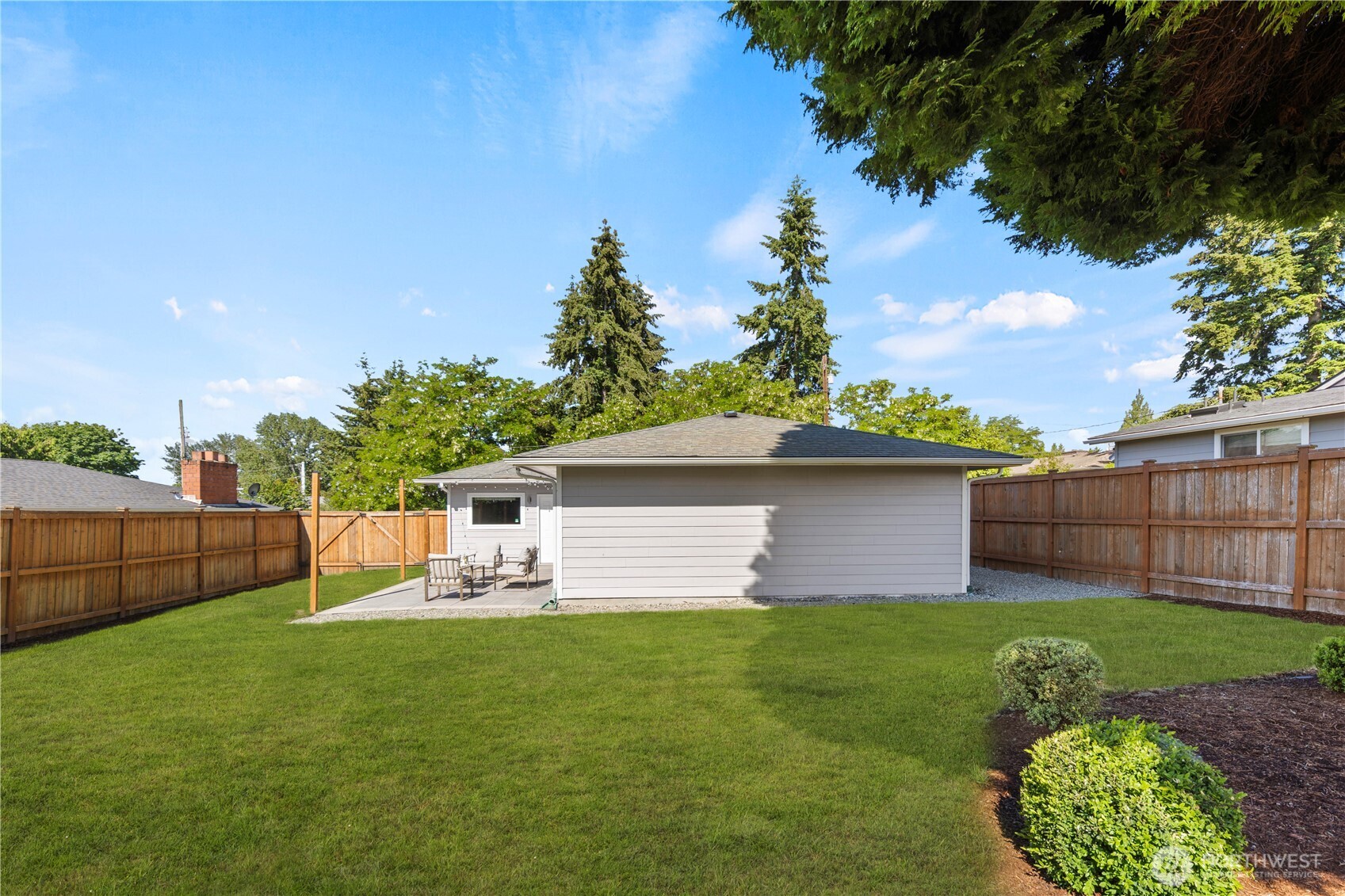 2147 Northeast 12th Street Renton, WA 98056 - Photo 26 of 30