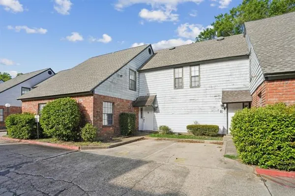 $128,000 | 1500 West Esplanade Avenue, Unit 35D, Kenner, LA 70065