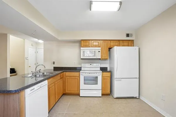 $128,000 | 1500 West Esplanade Avenue, Unit 35D, Kenner, LA 70065