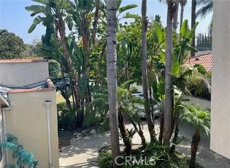$2,300 | 1451 Roycroft Avenue, Unit 1, Long Beach, CA 90804