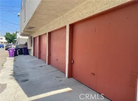 $2,300 | 1451 Roycroft Avenue, Unit 1, Long Beach, CA 90804