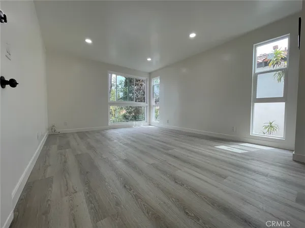 $2,300 | 1451 Roycroft Avenue, Unit 1, Long Beach, CA 90804