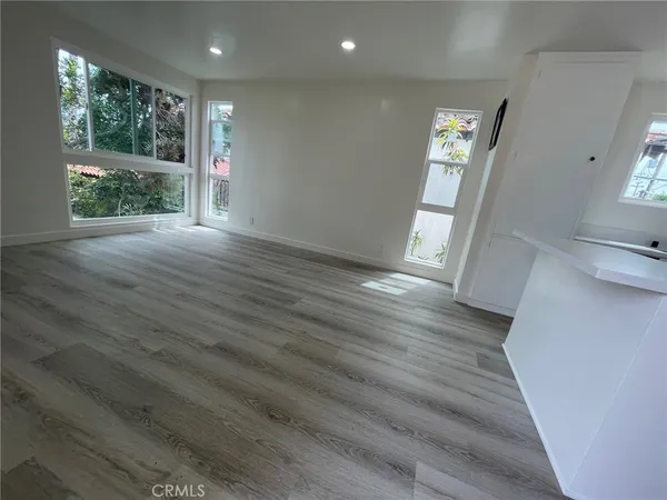 $2,300 | 1451 Roycroft Avenue, Unit 1, Long Beach, CA 90804