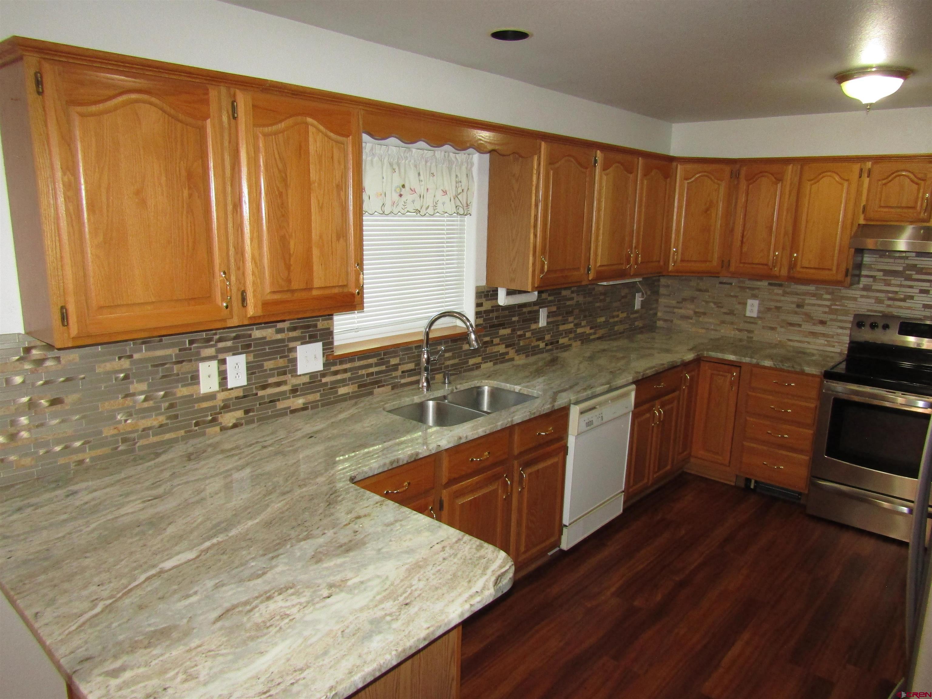 81 Pioneer Road Monte Vista, CO 81144 - Photo 3 of 17