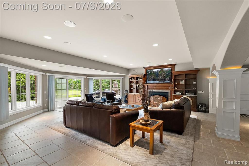 4650 Gatehouse Court Rochester, MI 48306 - Photo 59 of 78