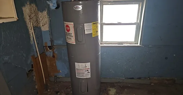 $9,900 | 1203 West Oak Street, West Frankfort, IL 62896