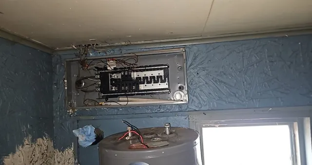 $9,900 | 1203 West Oak Street, West Frankfort, IL 62896