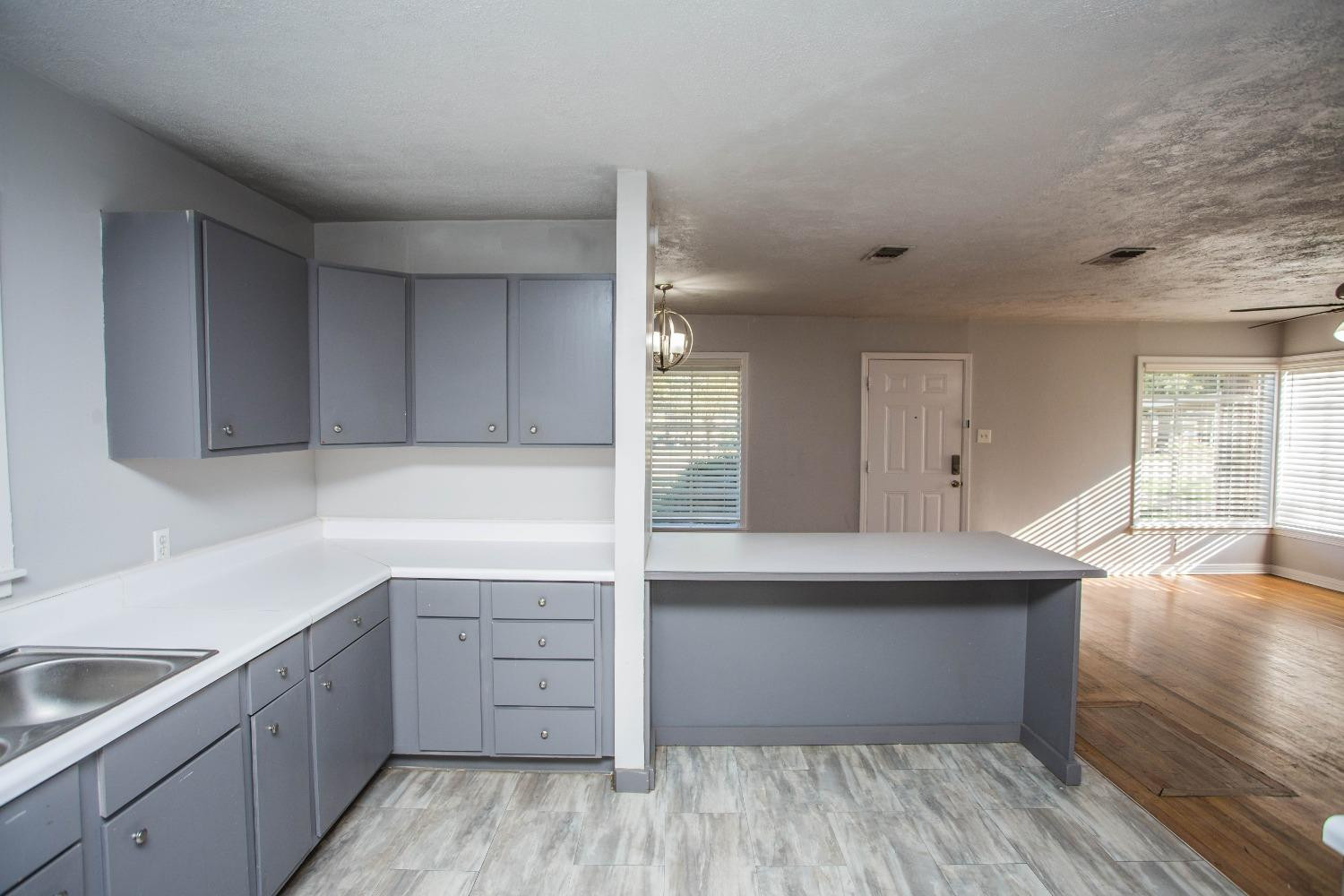 4109 33rd Street Lubbock, TX 79410 - Photo 11 of 26 Photo 11