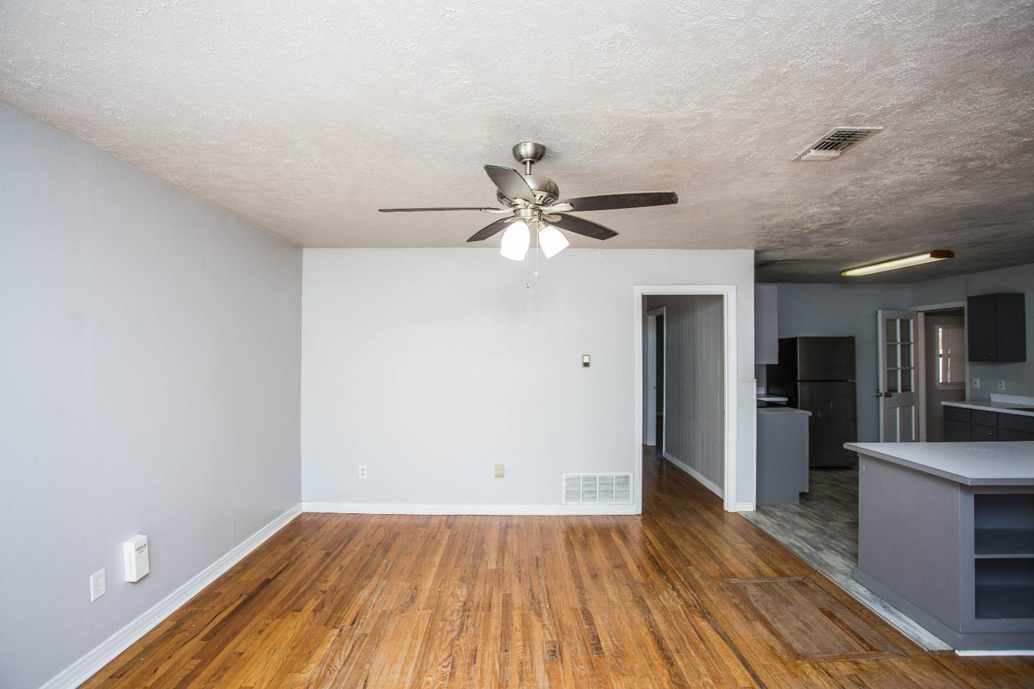 4109 33rd Street Lubbock, TX 79410 - Photo 5 of 26 Photo 5