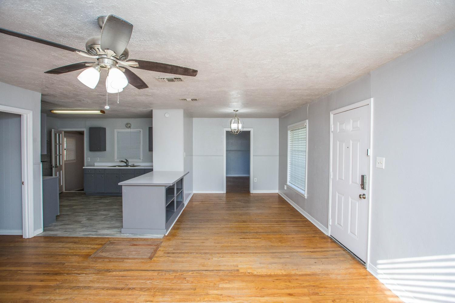 4109 33rd Street Lubbock, TX 79410 - Photo 6 of 26 Photo 6