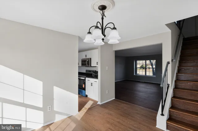 $440,000 | 1973 Partree Court, Woodbridge, VA 22191