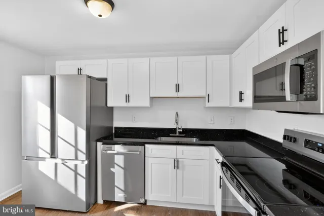 $440,000 | 1973 Partree Court, Woodbridge, VA 22191