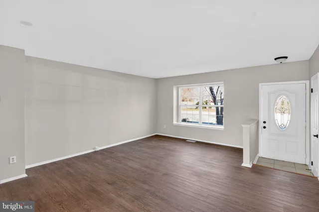 $440,000 | 1973 Partree Court, Woodbridge, VA 22191