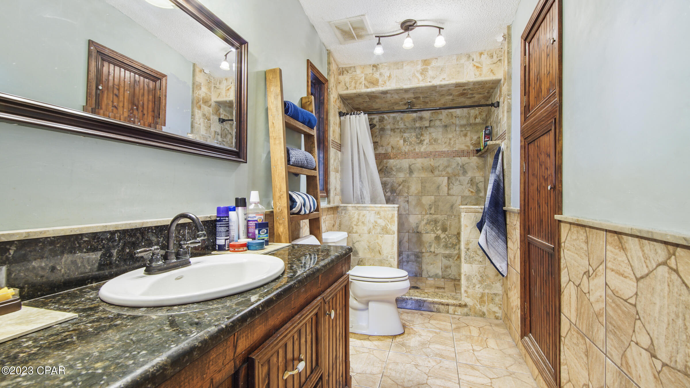 929 Spikes Road Southport, FL 32409 - Photo 16 of 24 Gallery Image 16