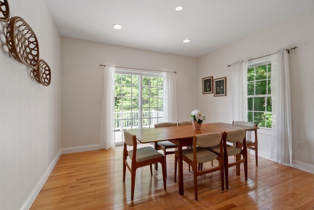 25 Flagstone Way, Unit 25 Windham, NH 03087 - Photo 13 of 32