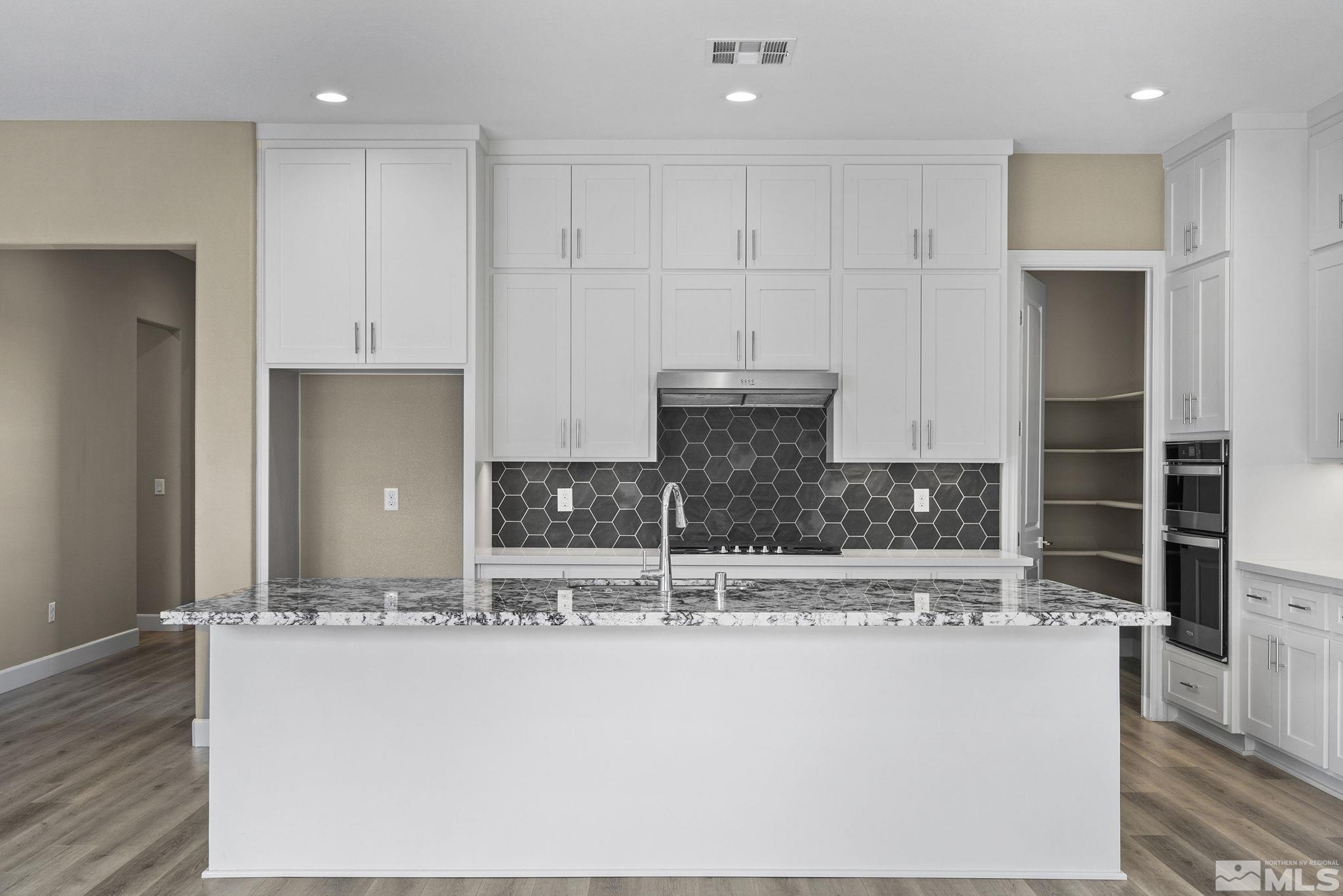 284 Endeavor Road Reno, NV 89439 - Photo 6 of 33 Photo 6