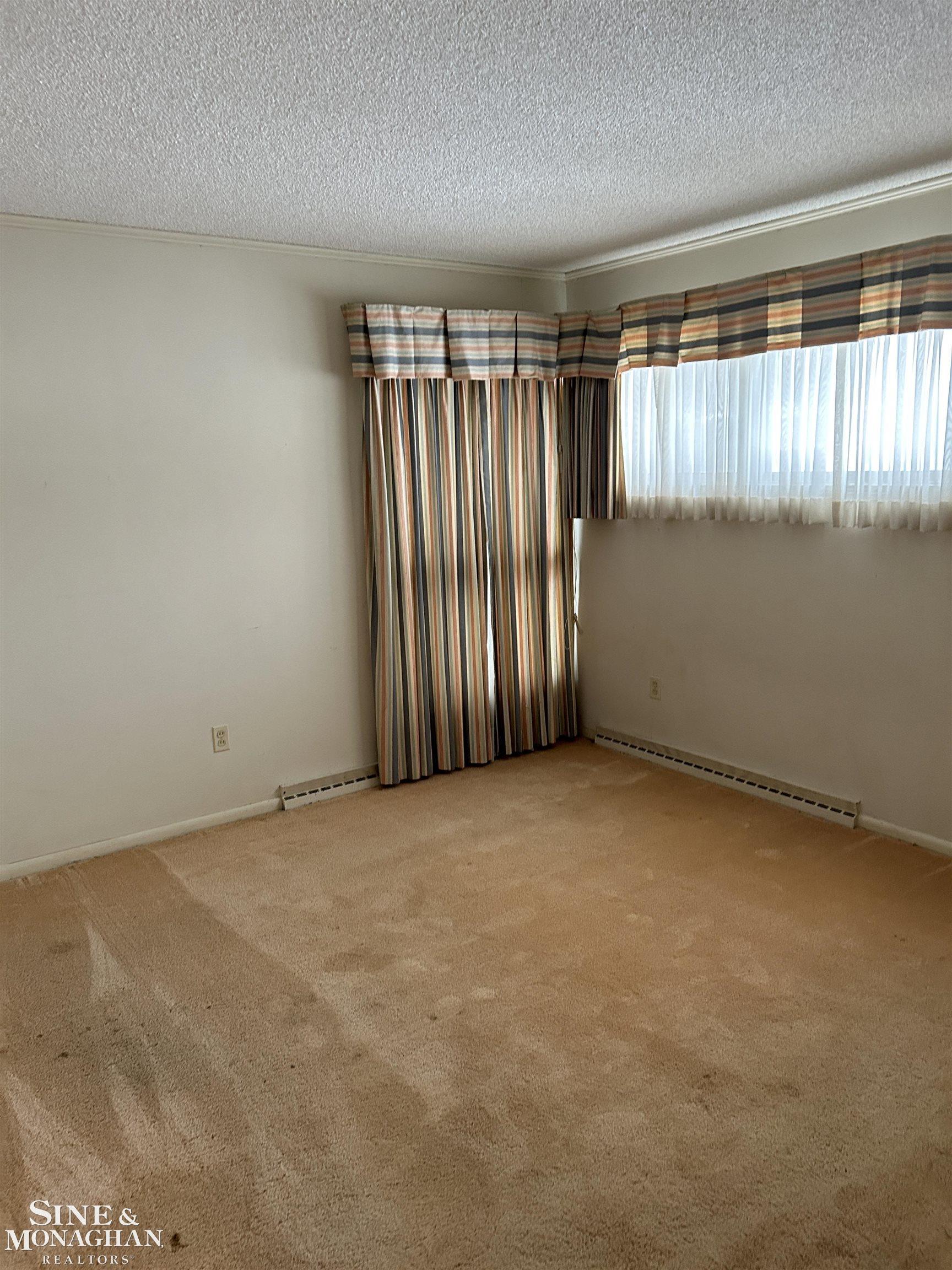 900 North Riverside Avenue St. Clair, MI 48079 - Photo 34 of 45 50132201-ed6d1587-09e3-4d80-9e84-6c15fb1e7a6d.JPG