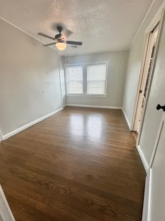 $2,650 | 702 Marion Street, Port Neches, TX 77651