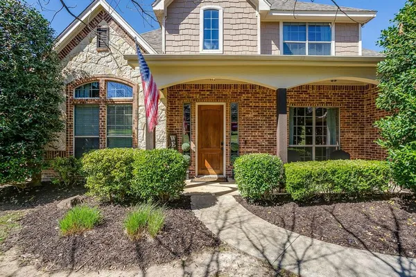 $730,000 | 43 Crown Road, Willow Park, TX 76087