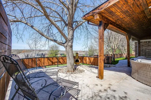 $730,000 | 43 Crown Road, Willow Park, TX 76087