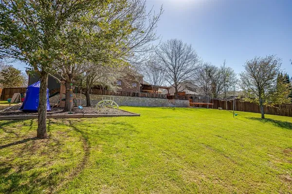 $730,000 | 43 Crown Road, Willow Park, TX 76087