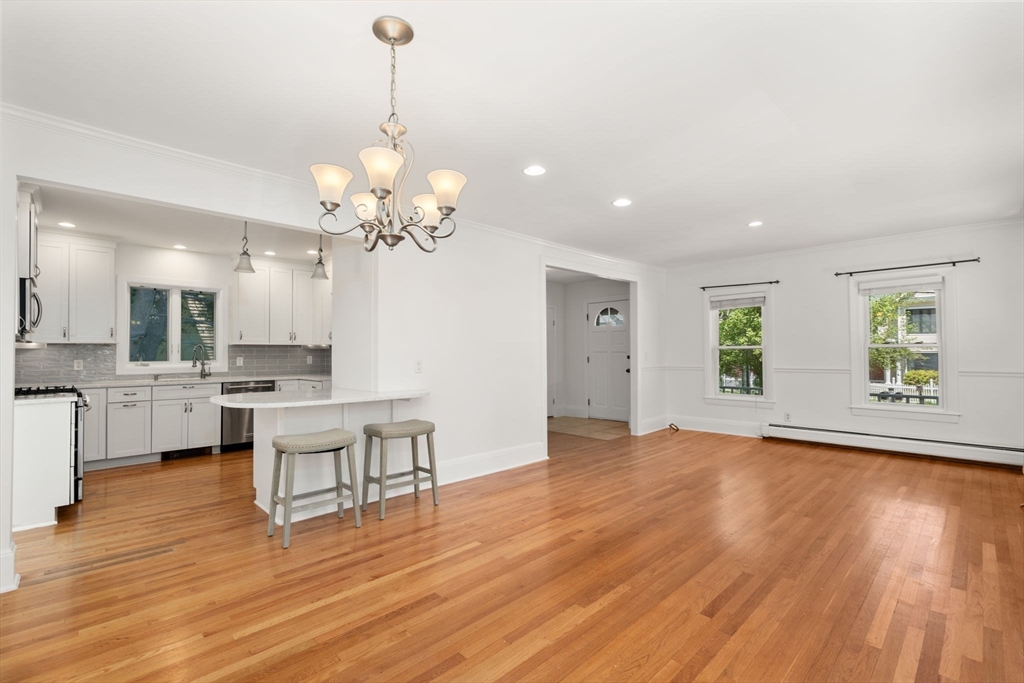 81 Brook Road Weston, MA 02493 - Photo 8 of 36
