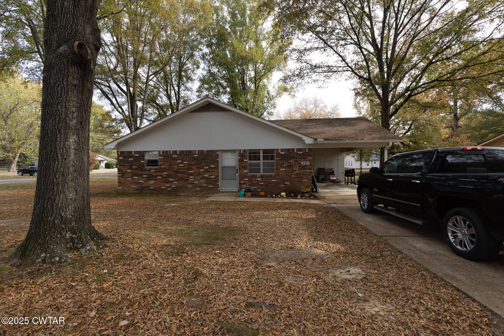 4110 Bringle Street Milan, TN 38358 - Photo 3 of 7 duplex-16