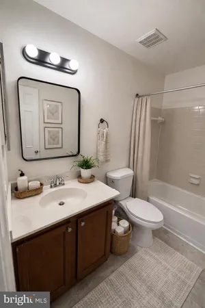 $2,350 | 20661 Shadyside Way, Unit 1158, Germantown, MD 20874