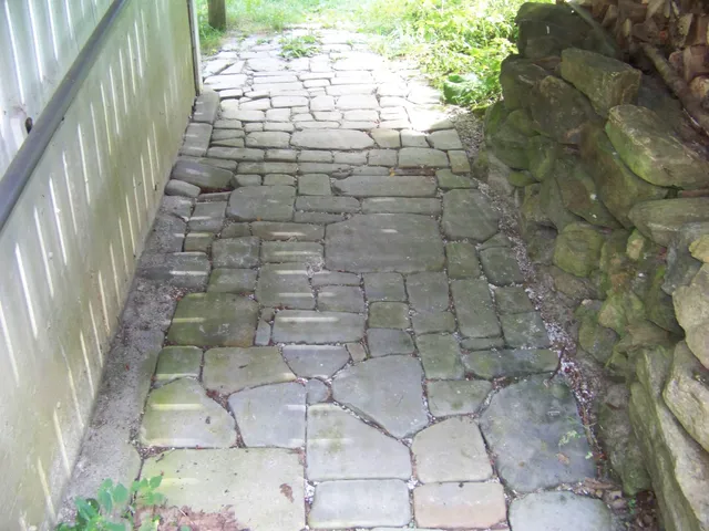 $299,000 | 436 Mt View Loop, Rochester, VT 05767