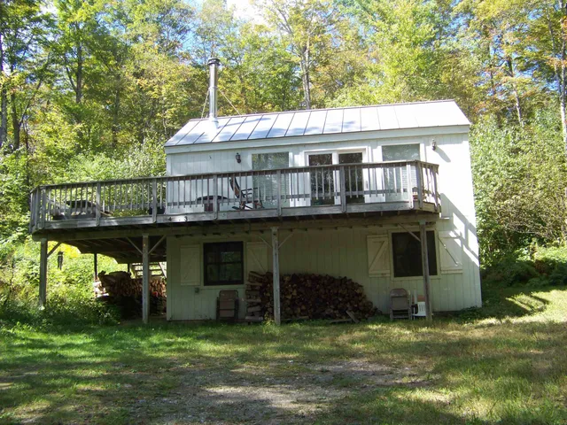 $299,000 | 436 Mt View Loop, Rochester, VT 05767
