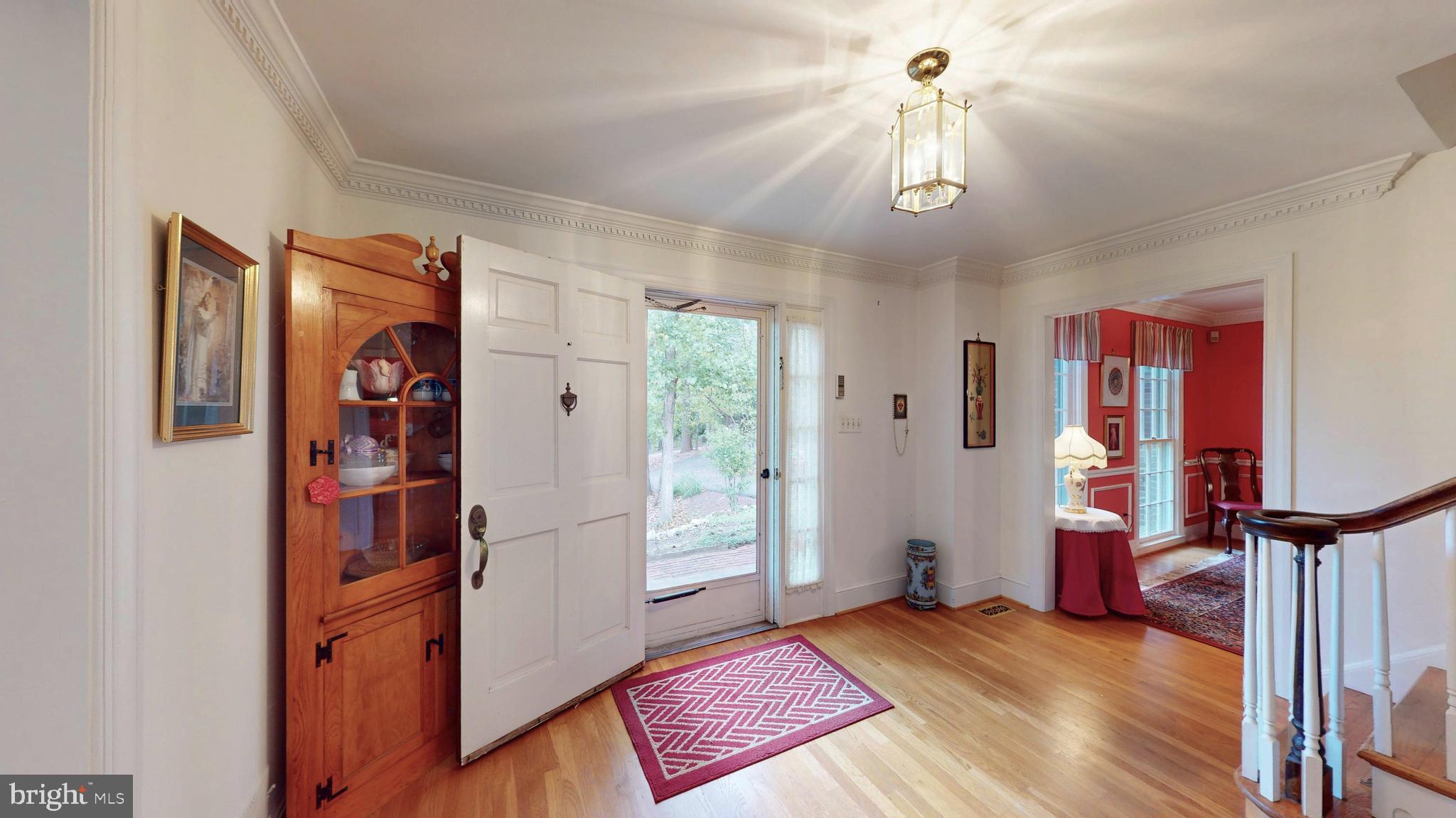 2018 Hunter Mill Road Vienna, VA 22181 - Photo 3 of 71 Gallery Image 3