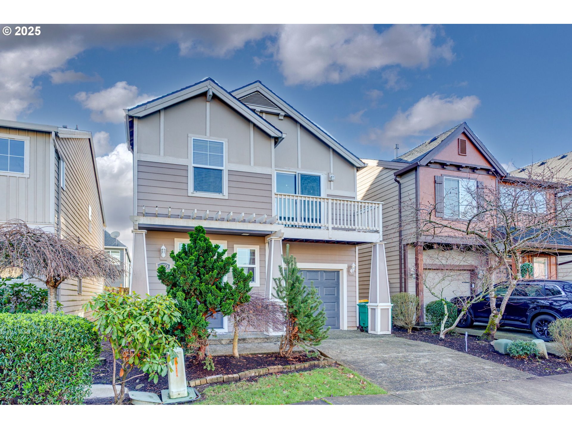 950 Southwest 17th Way Troutdale, OR 97060 - Photo 1 of 42