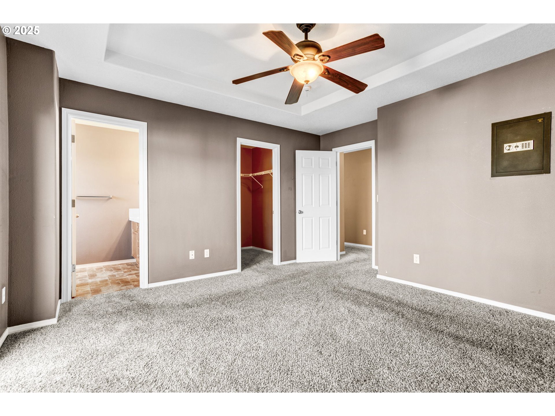 950 Southwest 17th Way Troutdale, OR 97060 - Photo 22 of 42