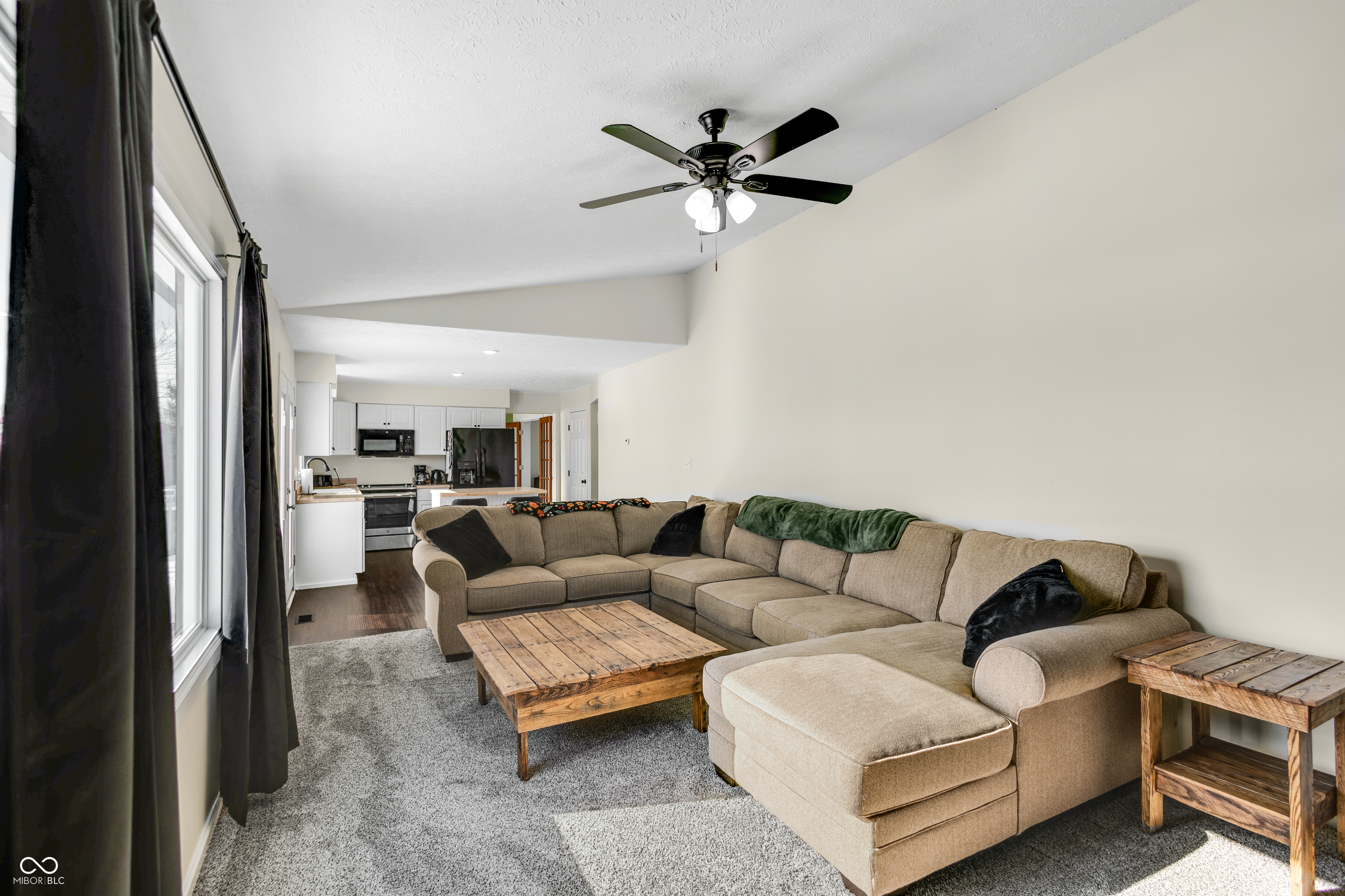 3981 West 1000 South Pendleton, IN 46064 - Photo 4 of 60