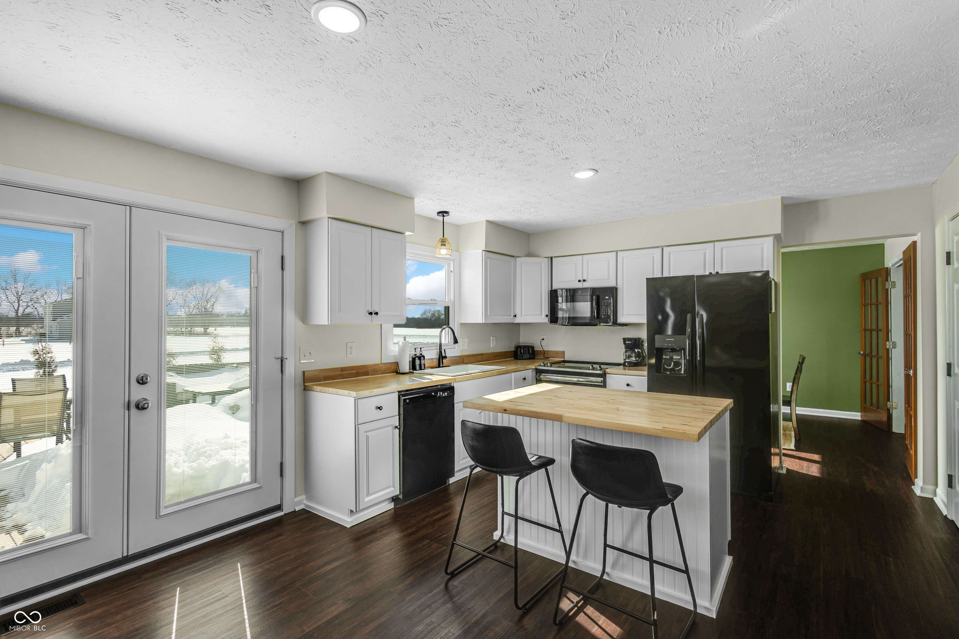 3981 West 1000 South Pendleton, IN 46064 - Photo 5 of 60