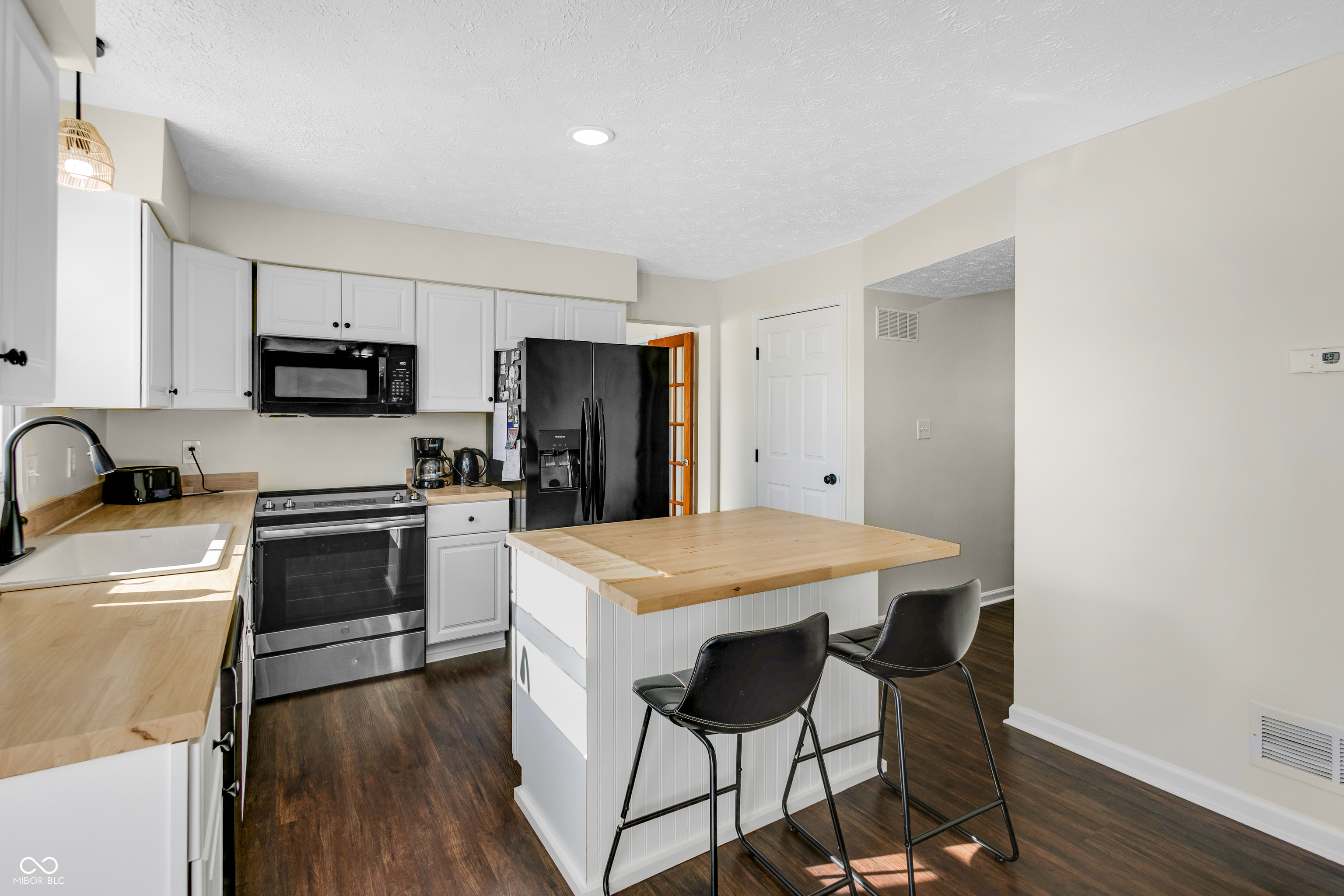 3981 West 1000 South Pendleton, IN 46064 - Photo 7 of 60