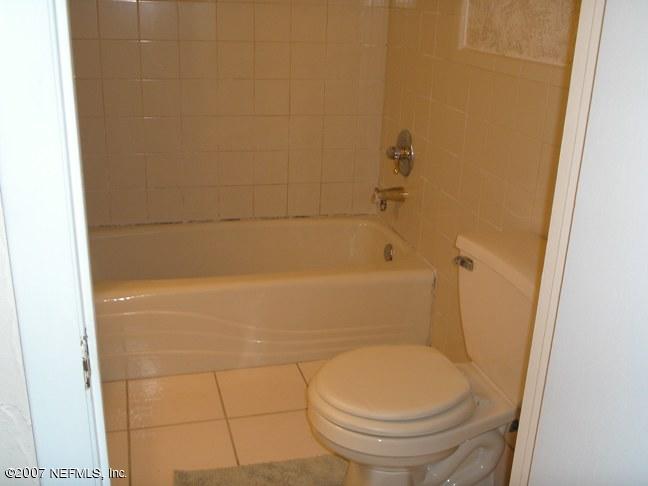 149 Heidt Road Palatka, FL 32177 - Photo 11 of 11 bathroom