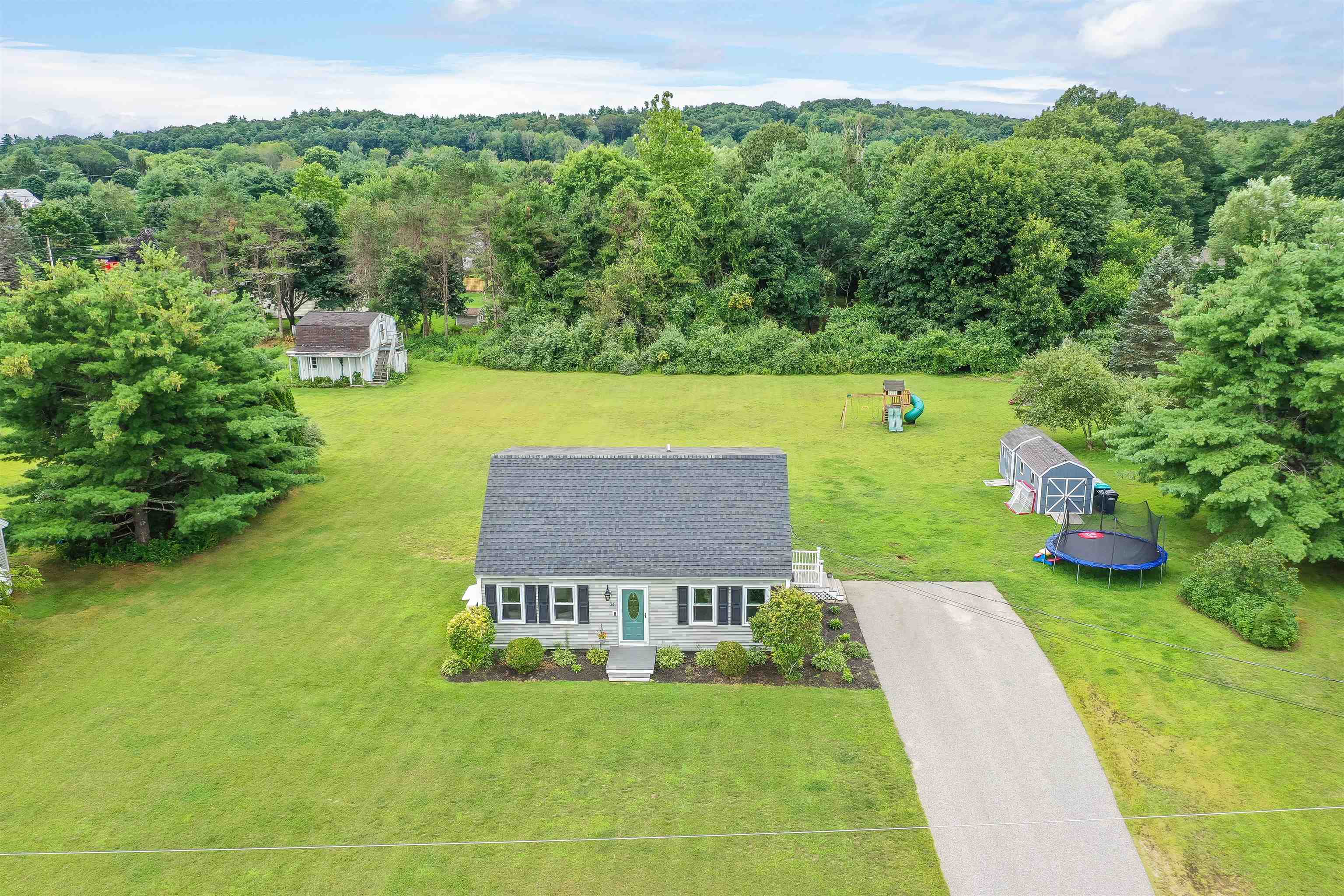 36 Holmgren Road Stratham, NH 03885 - Photo 35 of 40