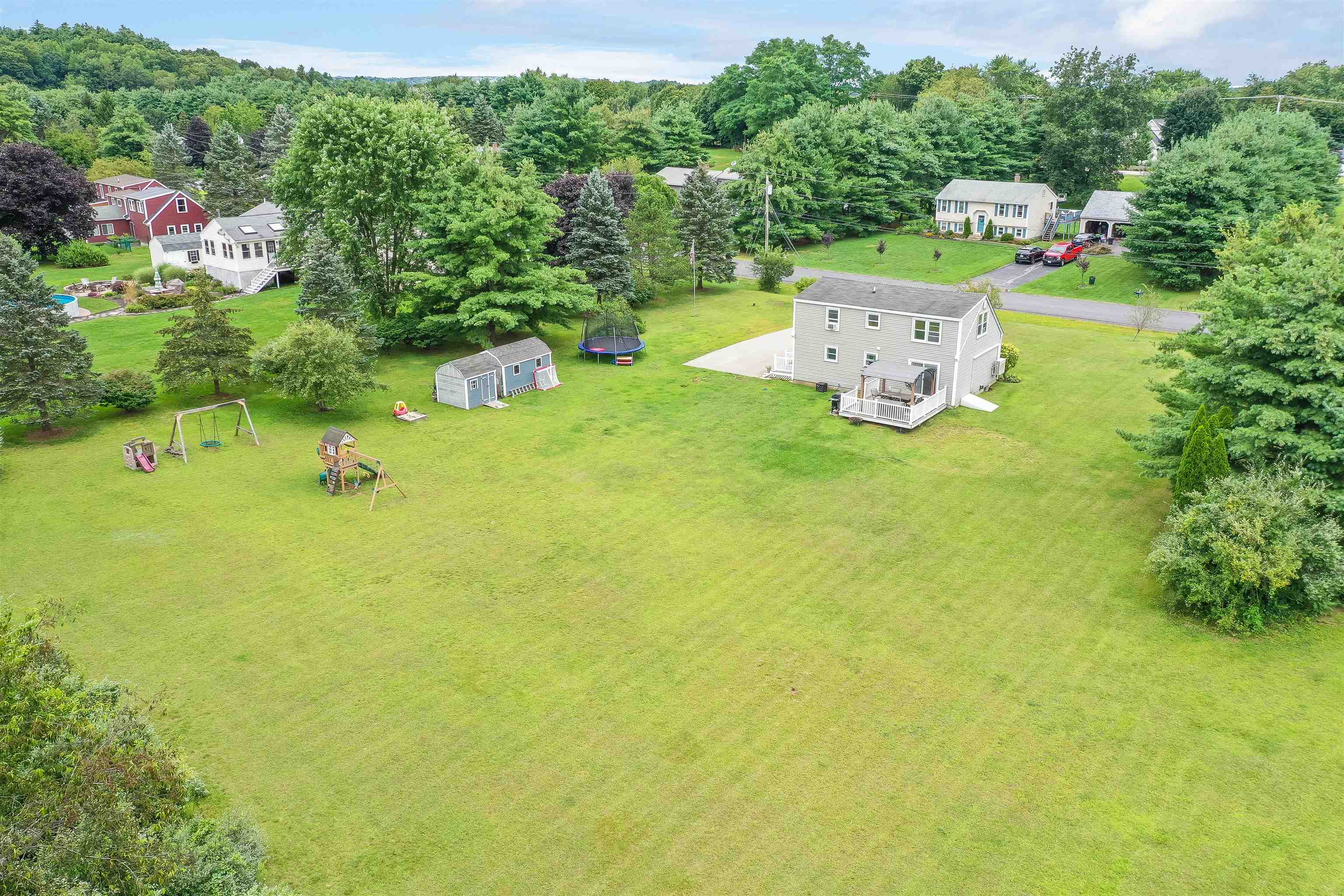 36 Holmgren Road Stratham, NH 03885 - Photo 37 of 40